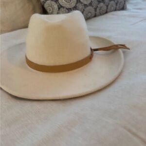 Cream Wide Brim Hat with Tan Band